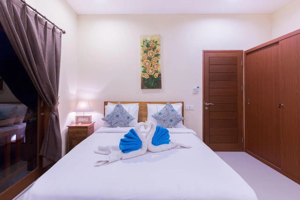 Villa Hitam Putih Legian Bali Seminyak